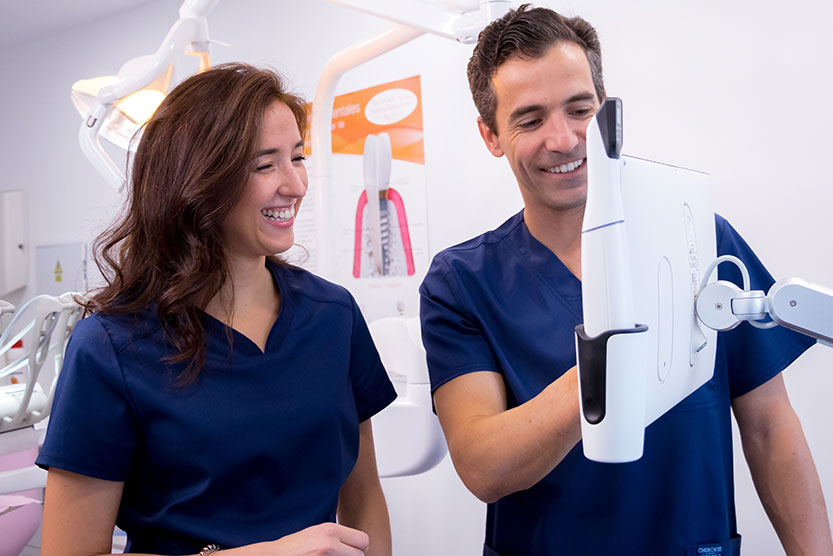 cirugía dental guiada